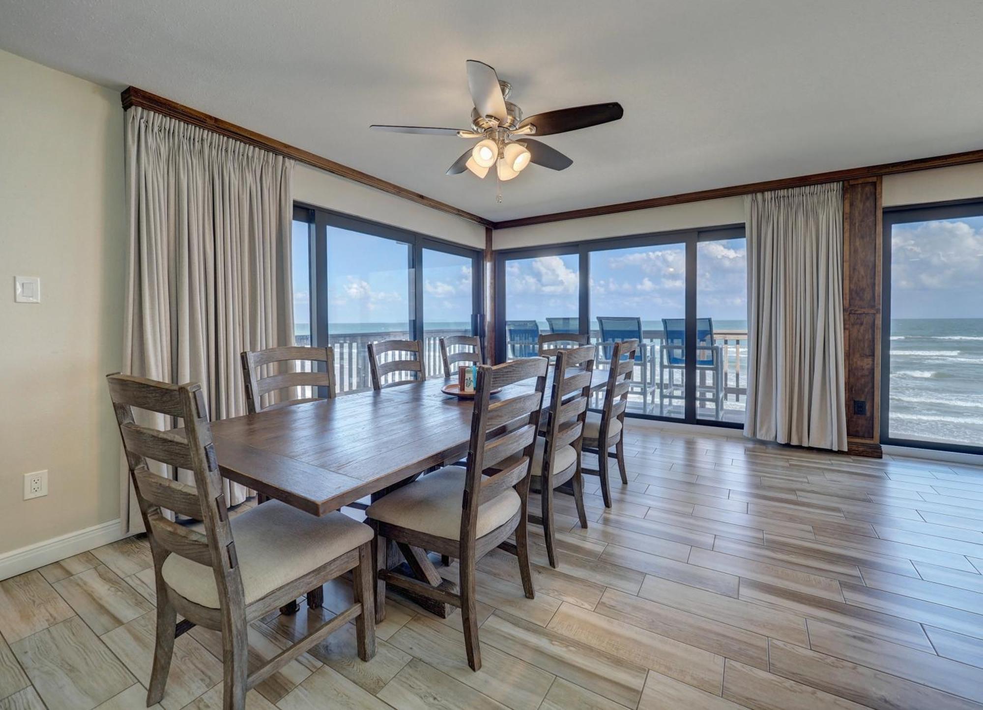 Island House Beachfront Condo Hotel Corpus Christi Exterior photo