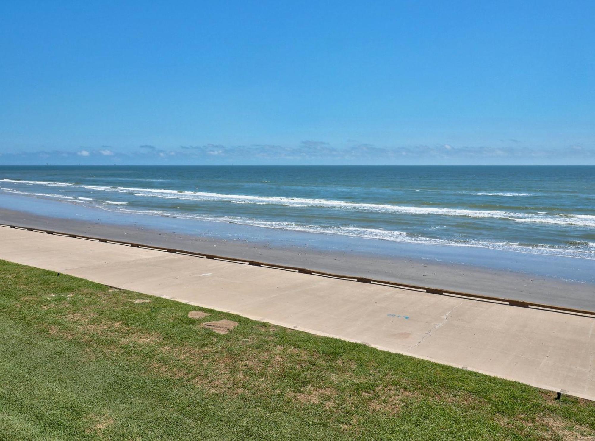 Island House Beachfront Condo Hotel Corpus Christi Exterior photo